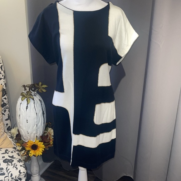 Alfani Knee Length Sweater - Picture 2 of 7